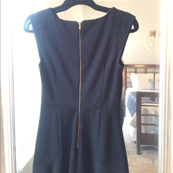 Banana Republic Black Dress - Picture 5 of 6